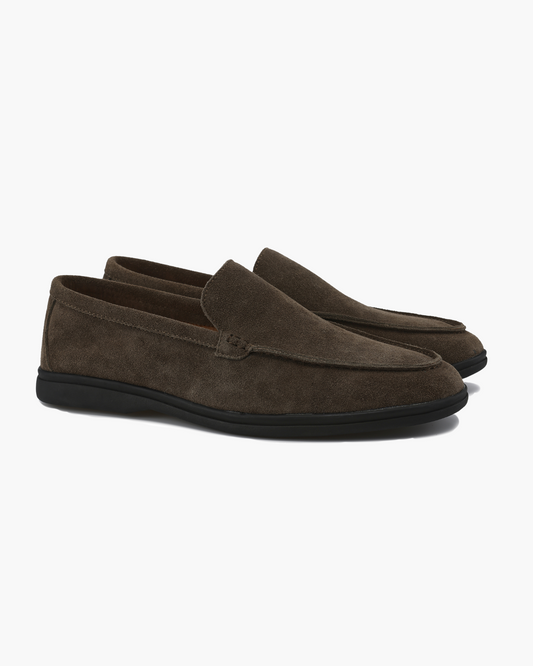 Premium Wildleder-Loafer – Schwarze Sohlen