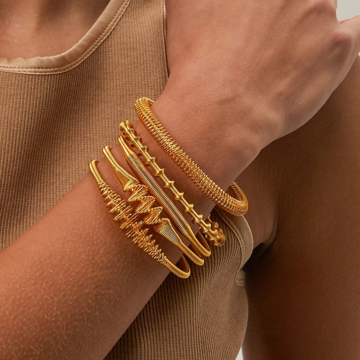 Elaria Armbänder